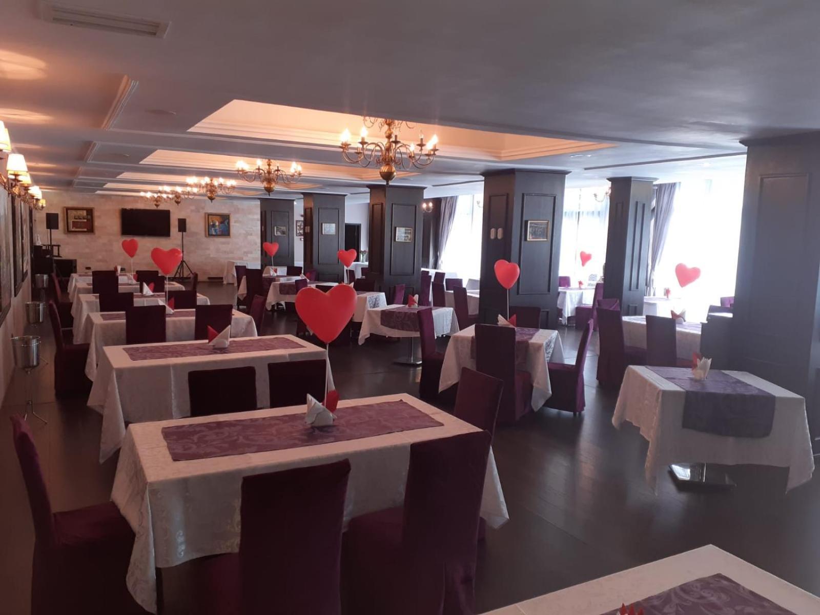 Hotel Hart Predeal Dış mekan fotoğraf
